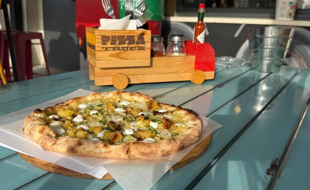 פיצה טראק. דפנלה