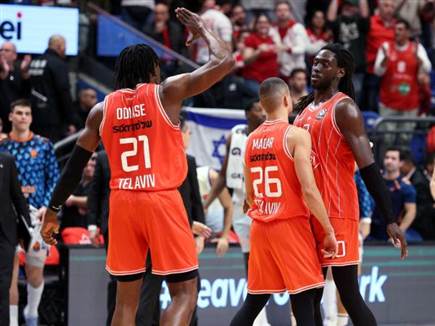 יתרון השיא של האדומים: 16 נקודות (אלן שיבר)