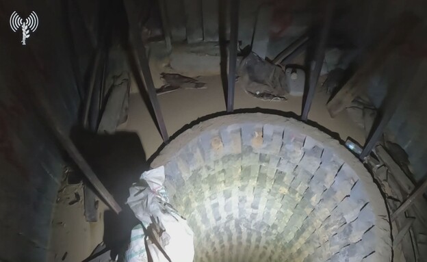 מפגש ראשון של ששת החטופים ששרדו באותה המנהרה