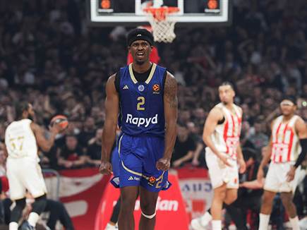 קלארק. מפלצת התקפית (Euroleague Basketball) (צילום: ספורט 5)