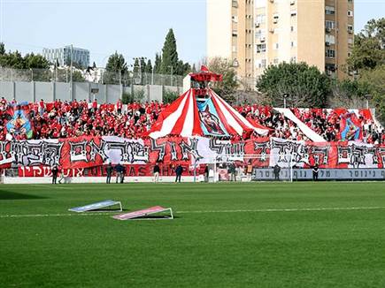האוהדים יחזרו שמחים לתל אביב (אלן שיבר)