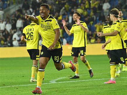 דאבו העניק יתרון מוצדק (ברני ארדוב)