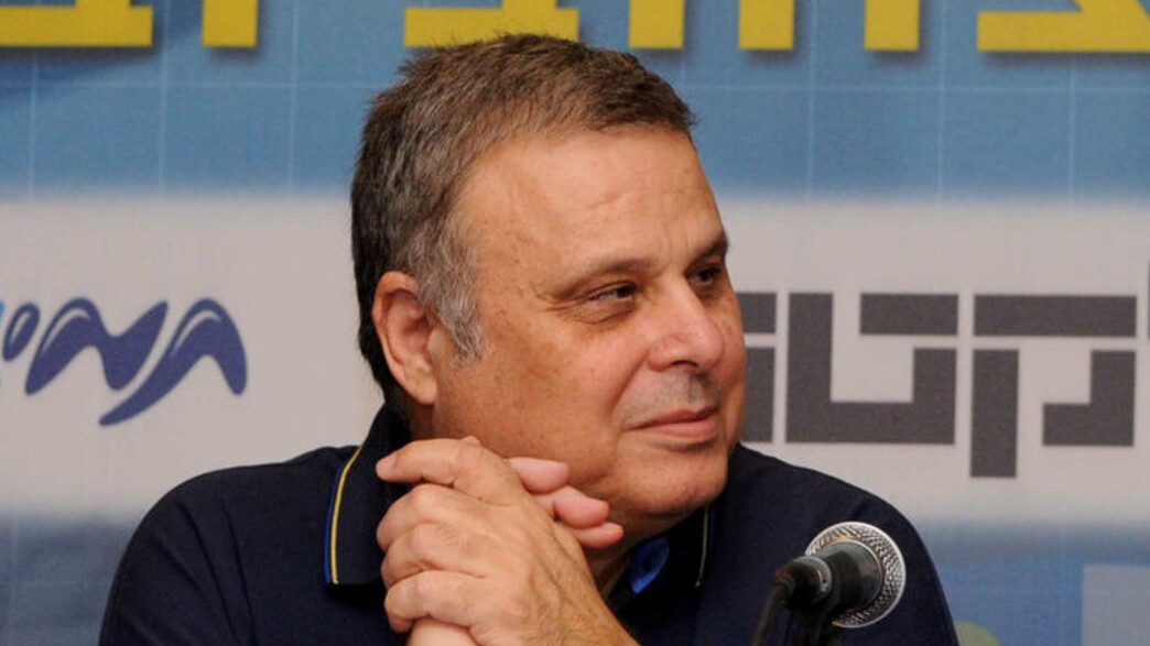 דיוויד פדרמן במסיבת עיתונאים של מכבי ת"א, 2009