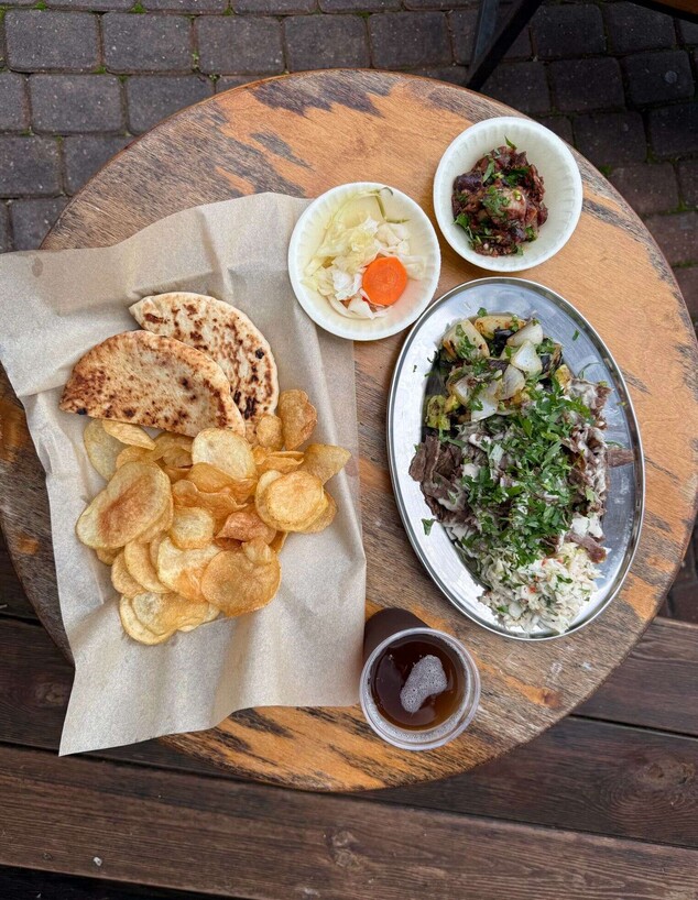 ארוחת דונר ישראלי ב-80 שקל. גטה