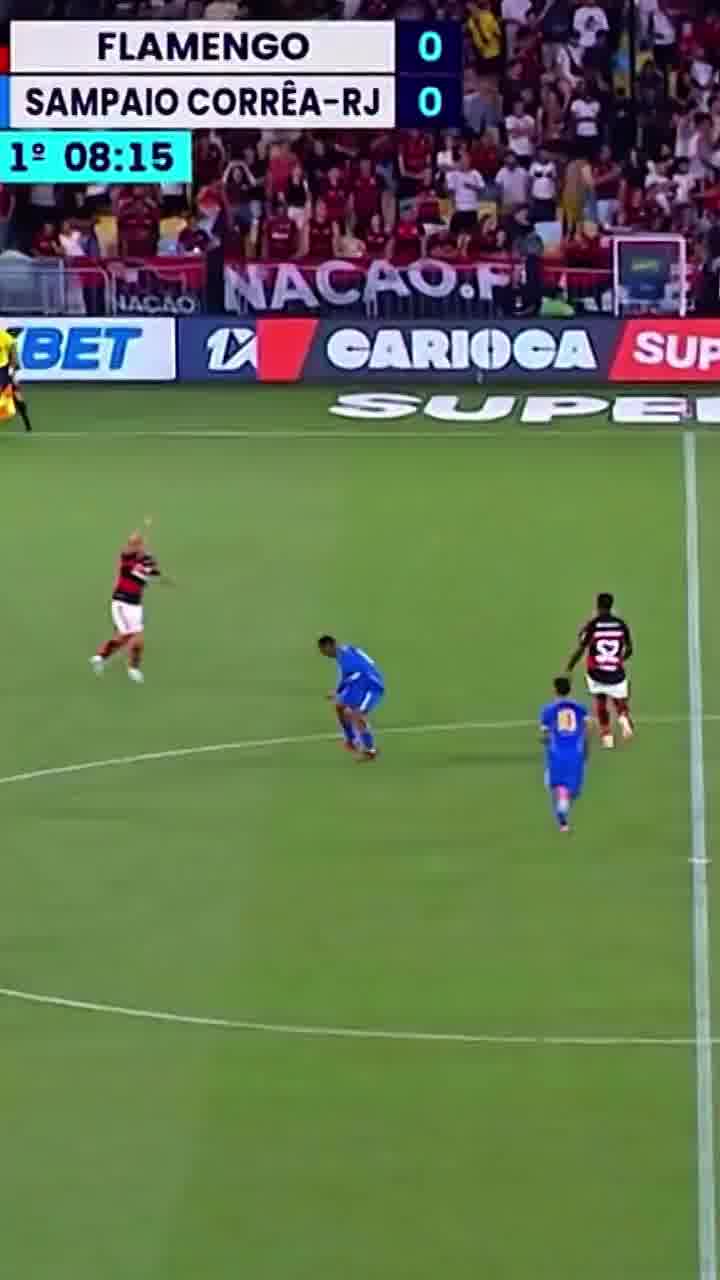 פחד אלוהים: משחק בליגה הברזילאית הופסק אחרי ששחקן התמוטט על הדשא