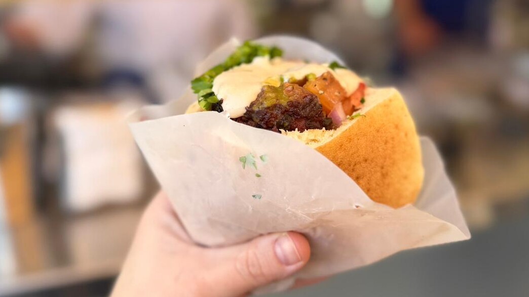 פיתת קבב עגלה, מיועדת להיות בסט סלר