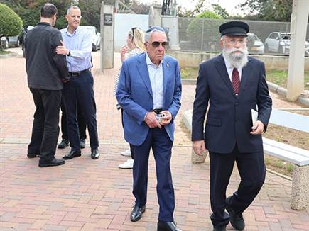 יו&ldquo;ר מכבי ת&ldquo;א, שמעון מזרחי (צילום: אלן שיבר)