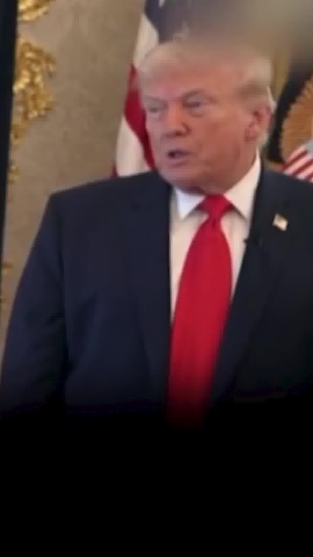 טראמפ שולח רמז עבה ומאיים על איראן: "ח'אמנאי צריך להיות מודאג מאוד"