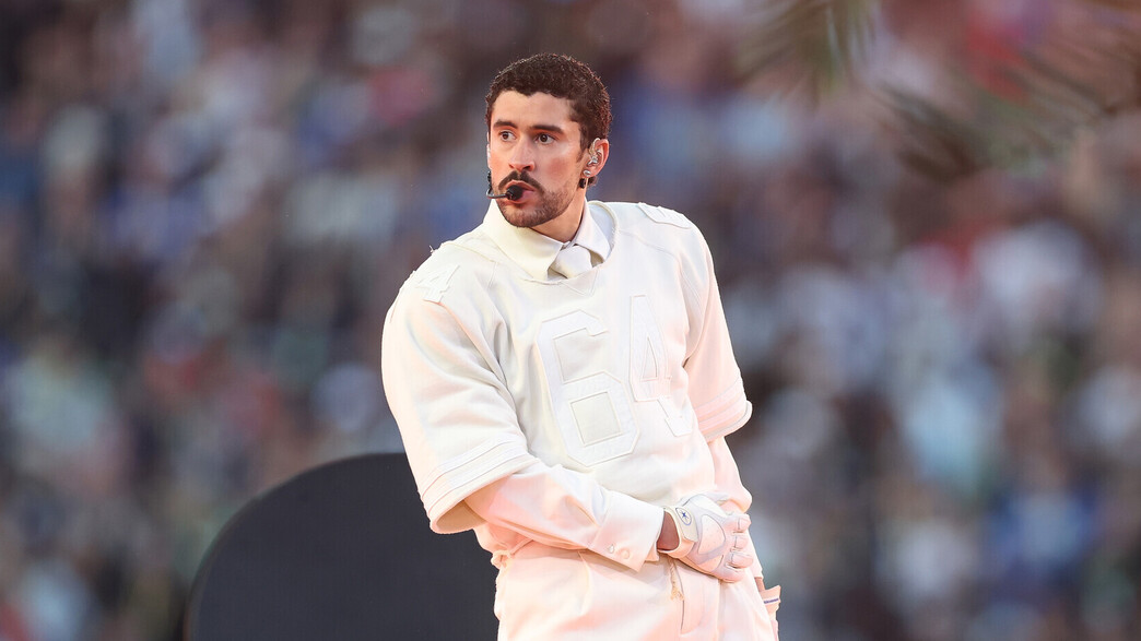 באד באני במופע המחצית של הסופרבול