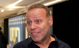 אדיר מילר (צילום: מתוך ערב טוב עם גיא פינס, קשת 12)