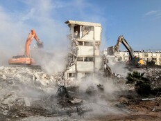 הריסת 3 בניינים בשכונת יפו א'