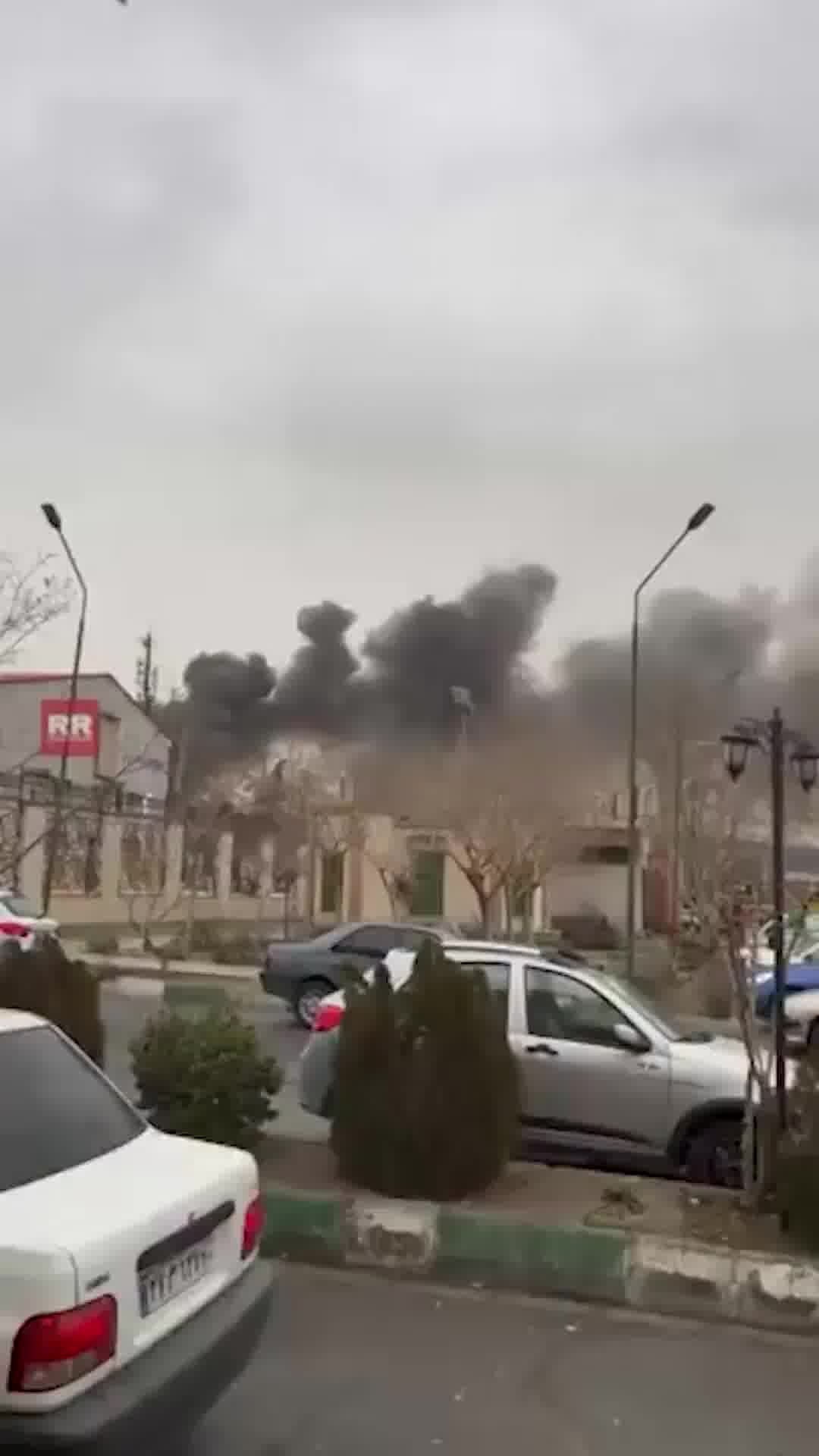 איראן: שריפה בשכונת אלסטום סתארחן בטהרן