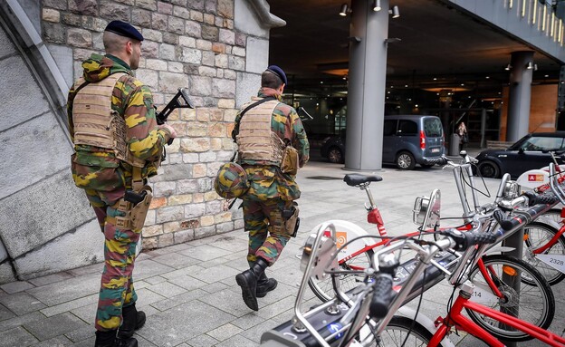 רחוב חיילים אנטוורפן בלגיה יהודים