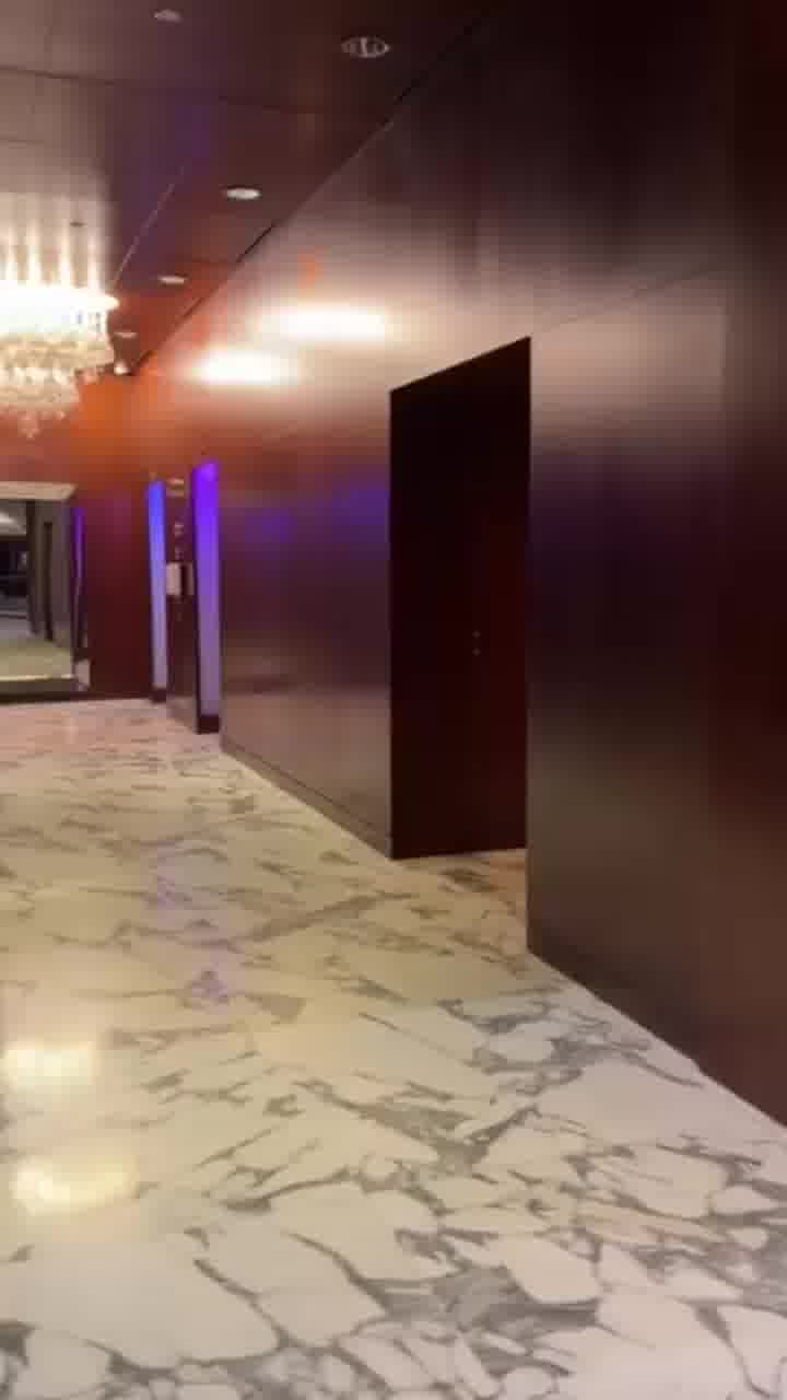 יהודה: מזמן לא קידמנו את השיר. מיכל: אז תרים אותי