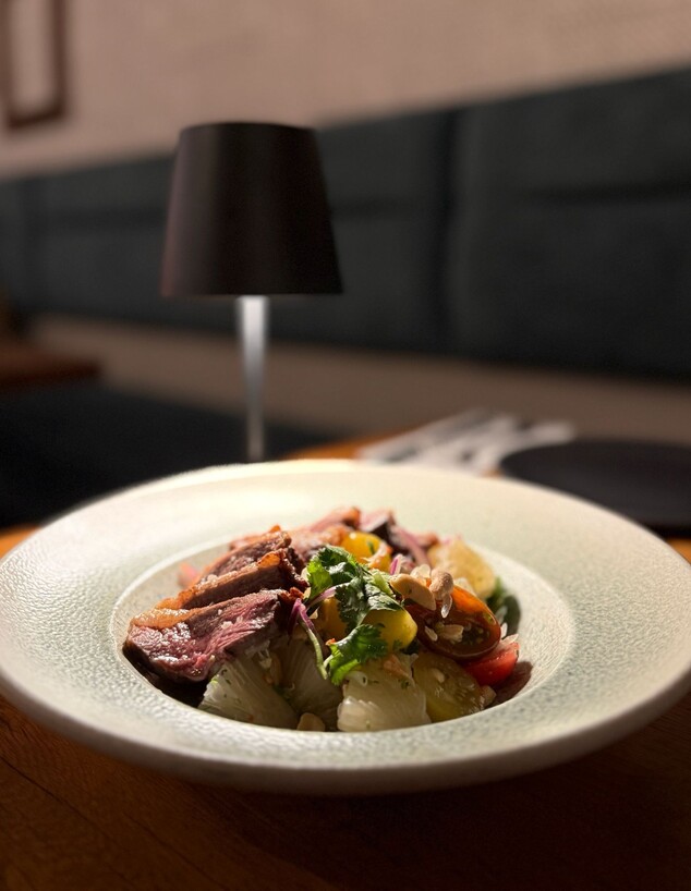 מהפך ותפריט חדש בגרציא. סלט ויטנאמי עם ברווז