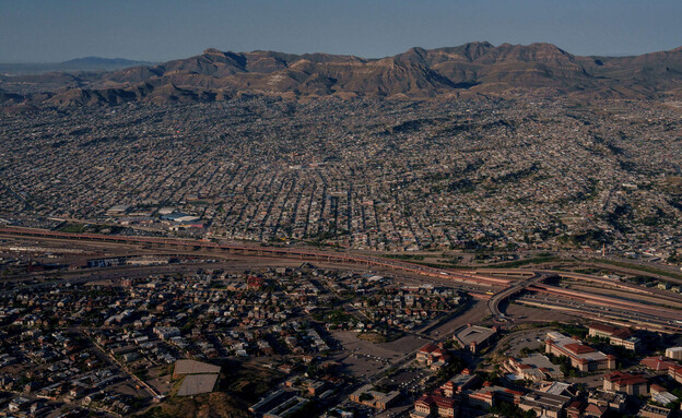 הגבול בין אל פאסו למקסיקו (צילום: רויטרס)
