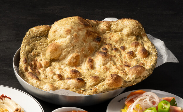 לאפות מנוקדות ויפות מהטאבון