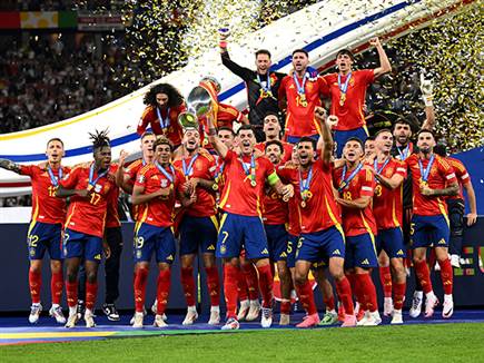 הם יהיו בפנים (Photo by Michael Regan - UEFA/UEFA via Getty Images (צילום: ספורט 5)