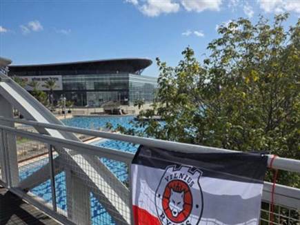 (מתוך הפייסבוק של האוהד הליטאי, גיטיס דיז`אביצ`וס) (צילום: ספורט 5)