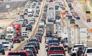 מכוניות בכביש בין מדינתי באוסטין, טקסס (צילום: Brandon Bell, Getty Images)