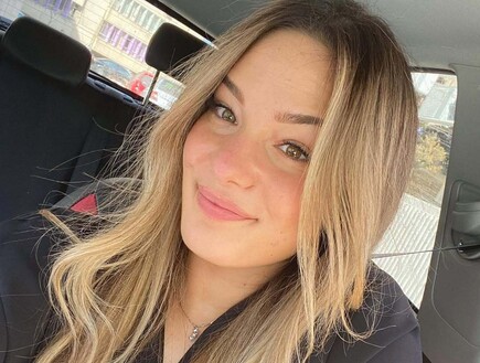 שיהיה במזל: כוכבת הריאליטי מודיעה על היריון שני