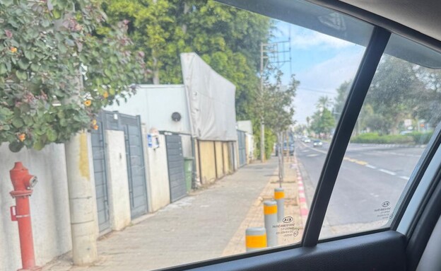 דוחות בגלל נת"צ בכניסה לחניון