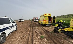 תאונה סמוך לכפר מנחם (צילום: תיעוד מבצעי מד"א)