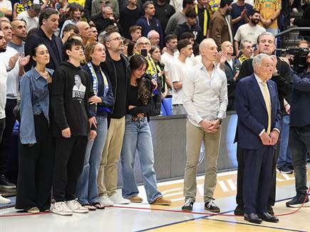 בהיכל עשו כבוד לבעלים שהלך השבוע לעולמו (אלן שיבר)