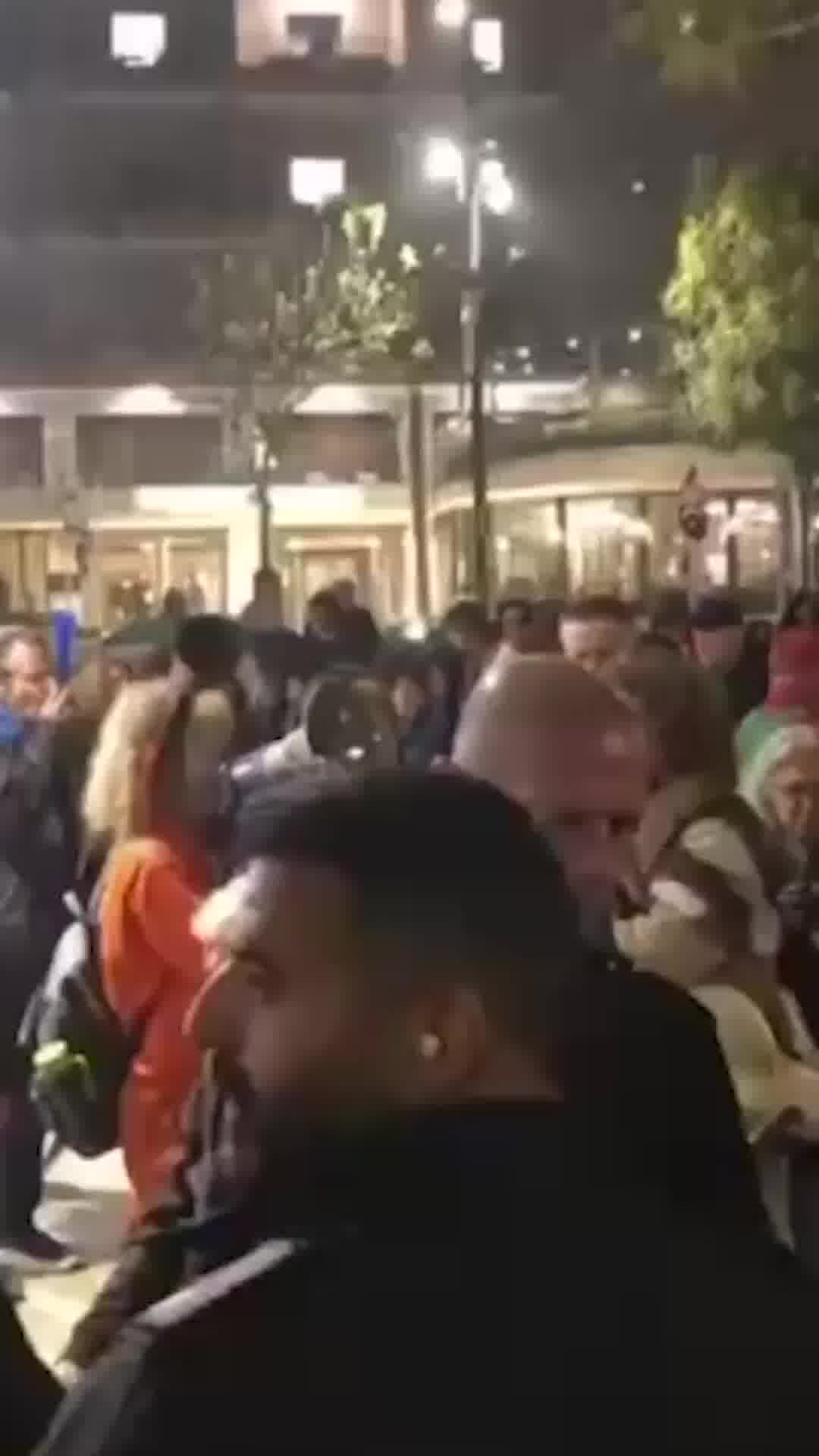 המשטרה עצרה 3 פעילים במחאה שנערכה בכיכר פריז בירושלים לאחר שחסמו ושיבשו את התנועה באזור