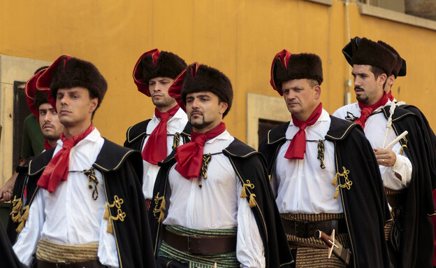 קרואטיה צעיף עניבה