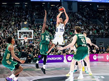 (Photo by Panagiotis Moschandreou/Euroleague Basketball via Getty (צילום: ספורט 5)