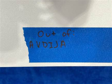 הסתערות על גופיית האולסטאר של דני (צילום: ספורט 5)