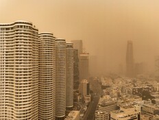 אובך כבד בתל אביב