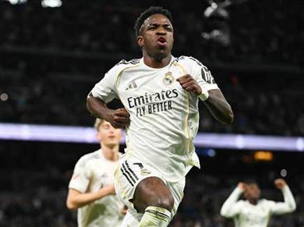 ו-ויניסיוס חתם את החגיגה של הבלאנקוס (GETTY)