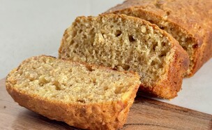 לחם בננה (צילום: יעל קצב, mako אוכל)