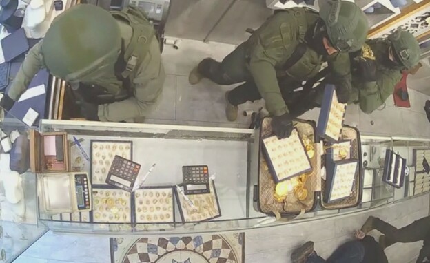 תושבי חורה ביצעו שוד מחופשים לחיילי צה"ל