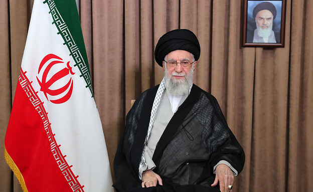 המנהיג העליון ח'אמנאי, איראן