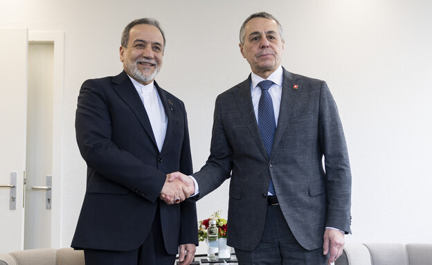 איגנציו קסיס ועבאס עראקצ'י