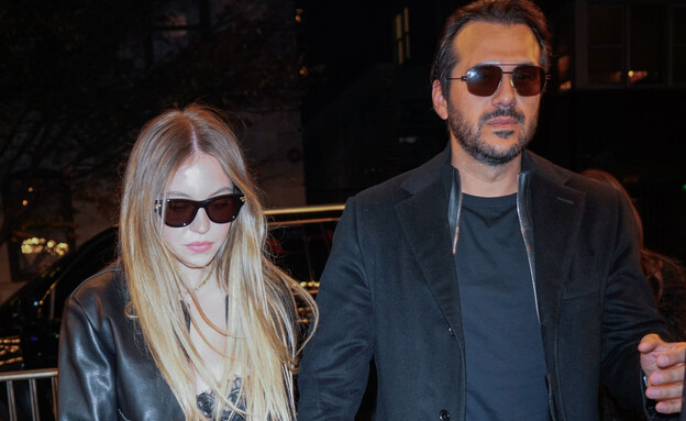 סידני סוויני וג'ונתאן דאווינו