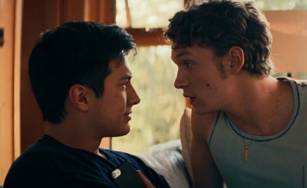 מתוך הסדרה "יריבות לוהטת"