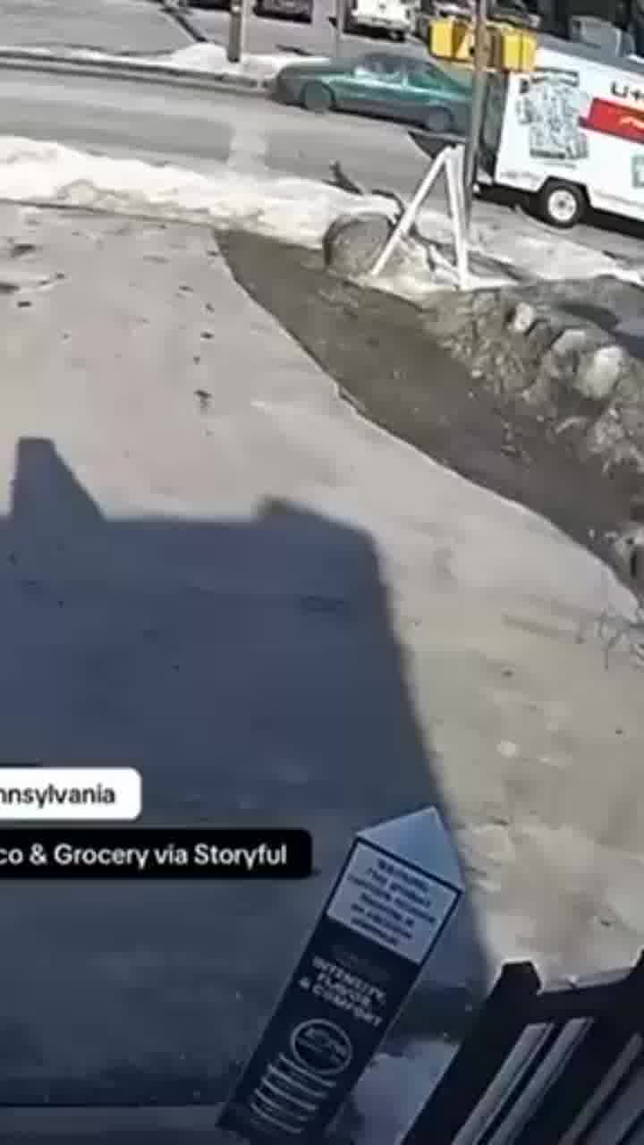 ארה״ב: אישה שנחטפה על ידי בן זוגה הצליחה לברוח לחנות בתחנת דלק ולהזעיק את המשטרה