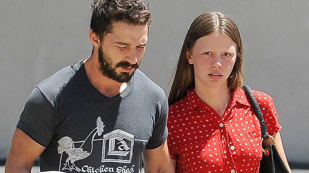 שיה לה-בוף ומיה גות'