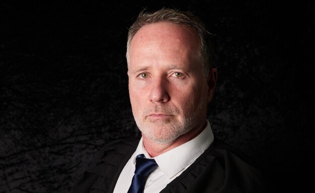 עו"ד שרון נהרי שמייצג את הנאשמים בפרשת ההברחות עו"ד שרון נהרי שמייצג את הנאשמים בפרשת ההברחות