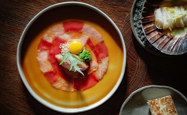 סשימי של בראנצ' חדש בג'ייג'ין