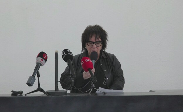 שולה שפיגל סופדת לדנה עדן ז"ל