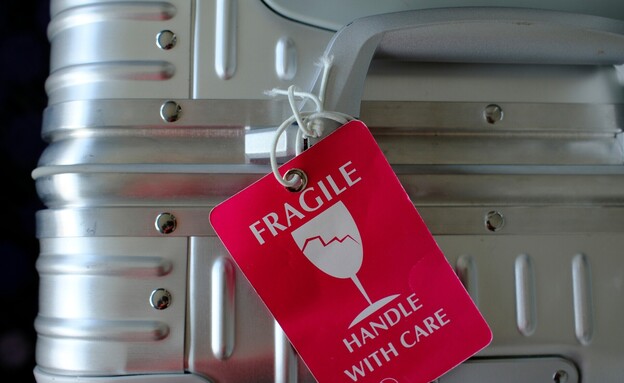 מזוודה שביר מזוודה שביר