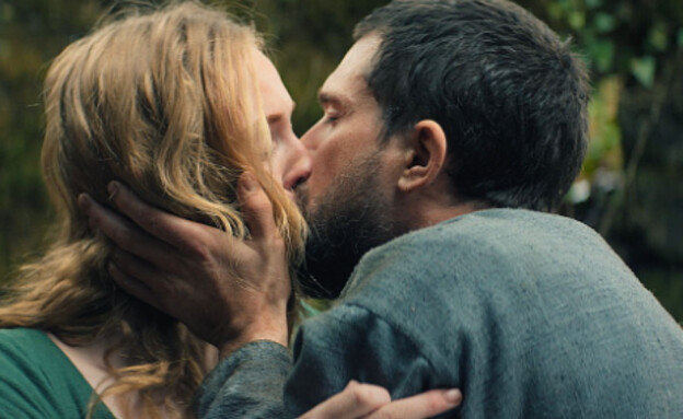 קיט הרינגטון וסופי טרנר (צילום: Entertainment Tonight, The Dreadful)