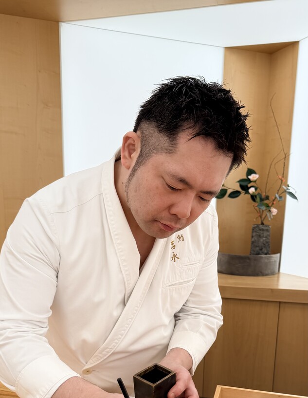 טומויוקי יושינגה 