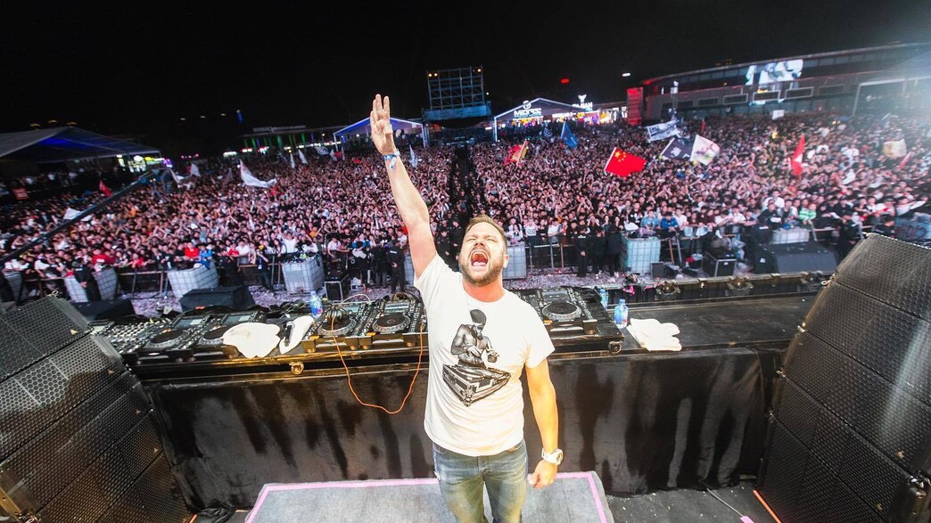 הדיג'יי שמגיע לארץ