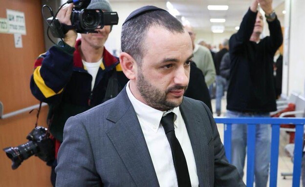 עו"ד אלי פרי